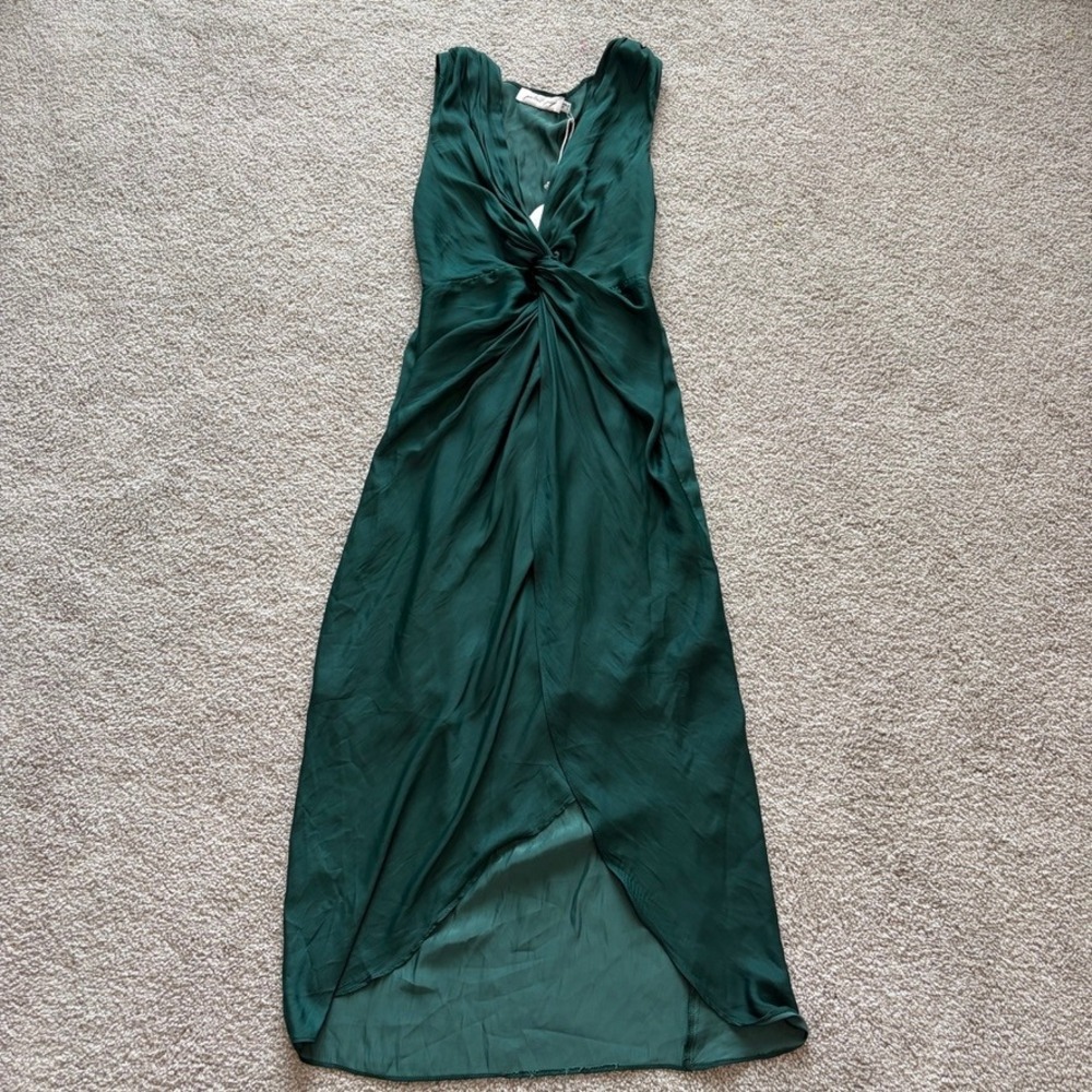 Petal and Pup Sarsha Dress Womens 4 Emerald Green Twist Front Midi Satin Elegant